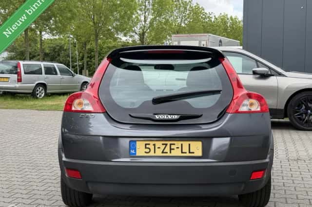 Volvo C30 (2008) thumbnail 3