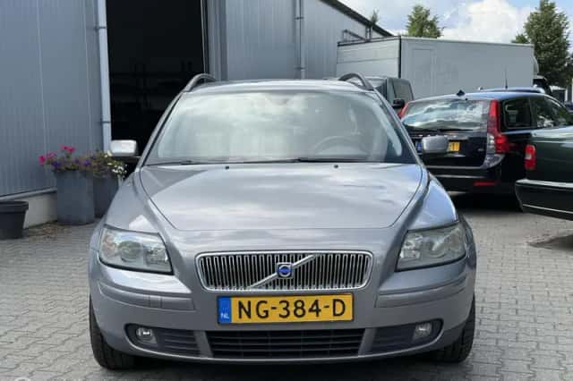 Volvo V50 (2004) thumbnail 5