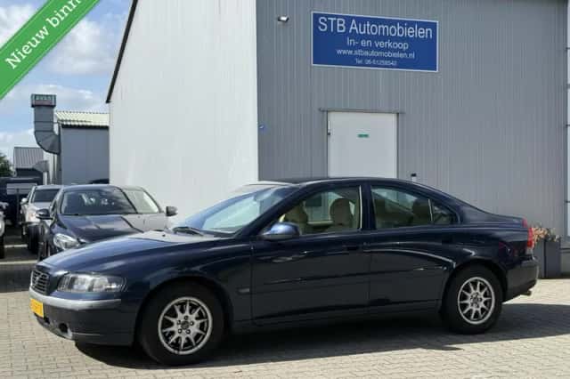 Volvo S60 (2001) thumbnail 1