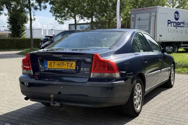 Volvo S60 (2001) thumbnail 4