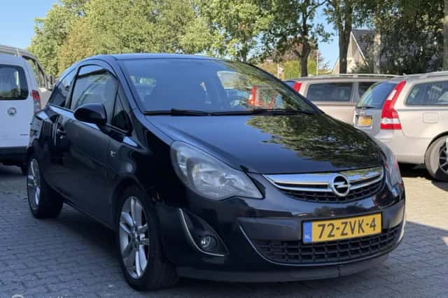 Opel Corsa (2013) thumbnail 5
