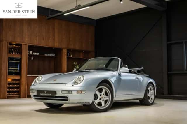 Porsche 911 (1996) thumbnail 2
