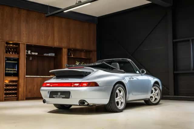 Porsche 911 (1996) thumbnail 3