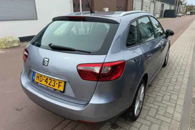 SEAT Ibiza (2015) thumbnail 6
