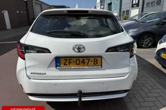 Toyota Corolla (2019) thumbnail 4