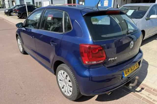 Volkswagen Polo (2012) thumbnail 3