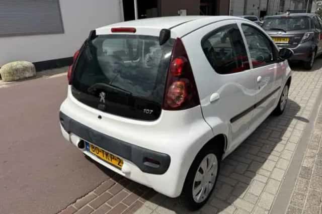 Peugeot 107 (2012) thumbnail 6