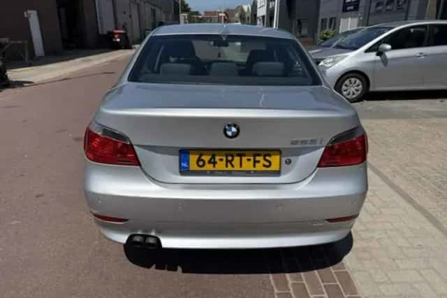 BMW 5-Serie (2005) thumbnail 4