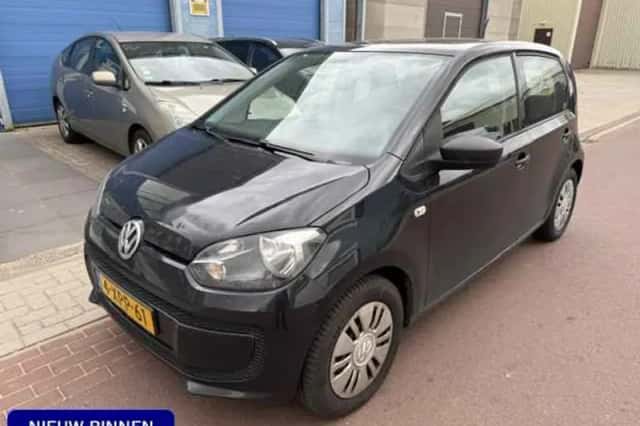 Volkswagen Up! (2014) thumbnail 1