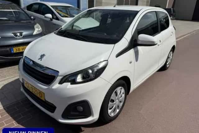 Peugeot 108 (2015) thumbnail 1