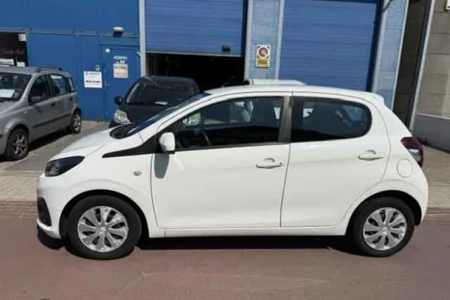 Peugeot 108 (2015) thumbnail 2