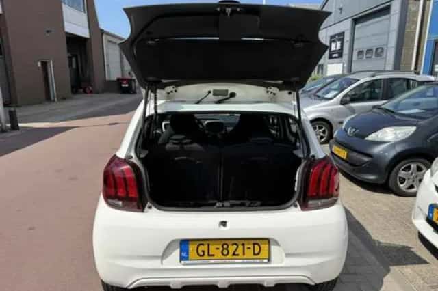 Peugeot 108 (2015) thumbnail 5