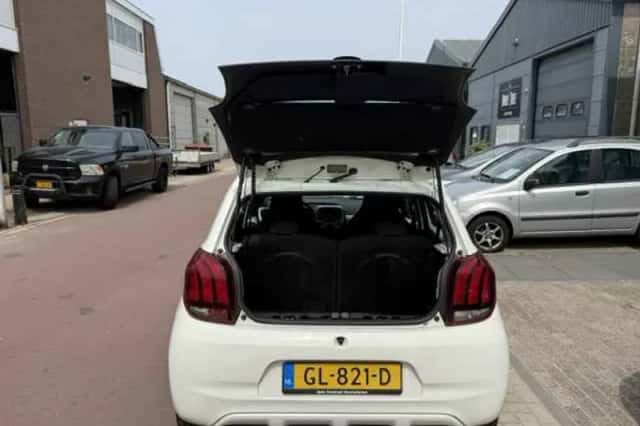 Peugeot 108 (2015) thumbnail 5