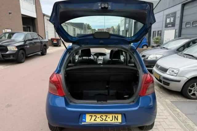 Toyota Yaris (2006) thumbnail 5