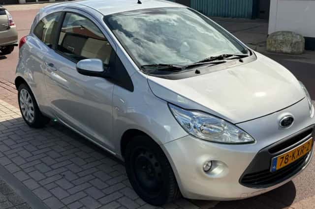 Ford Ka (2010) thumbnail 6