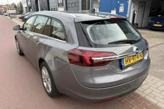 Opel Insignia (2015) thumbnail 3