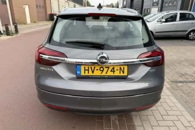 Opel Insignia (2015) thumbnail 4
