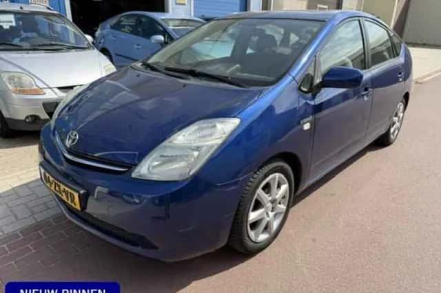 Toyota Prius (2008) thumbnail 1
