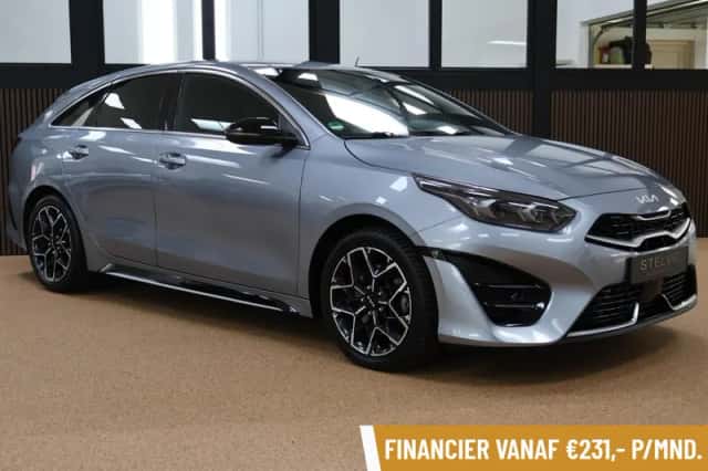 Kia Proceed (2022) thumbnail 1