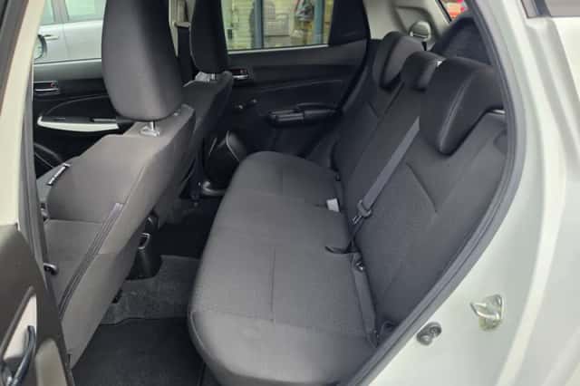 Suzuki Swift (2019) thumbnail 6