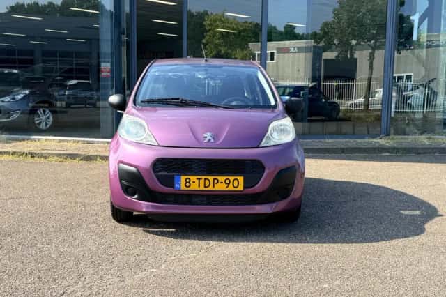 Peugeot 107 (2014) thumbnail 2