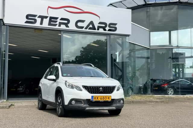 Peugeot 2008 (2016) thumbnail 1