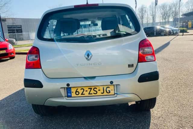 Renault Twingo (2008) thumbnail 4