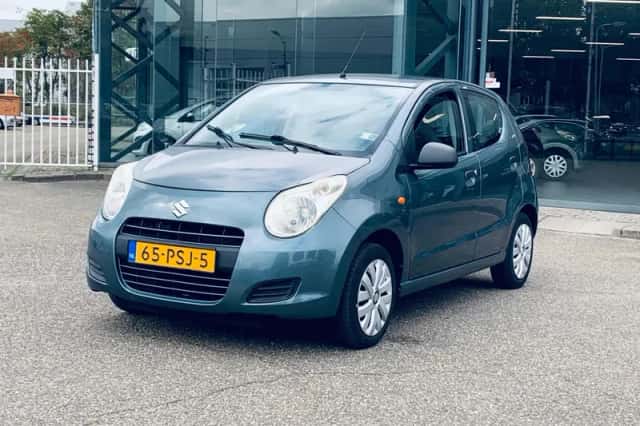 Suzuki Alto (2011) thumbnail 2