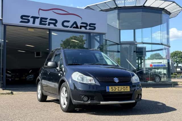 Suzuki SX4 (2008) thumbnail 1