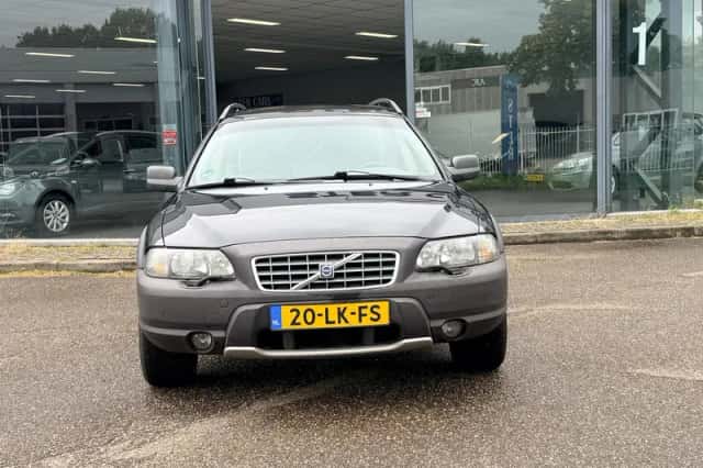 Volvo XC70 (2003) thumbnail 2