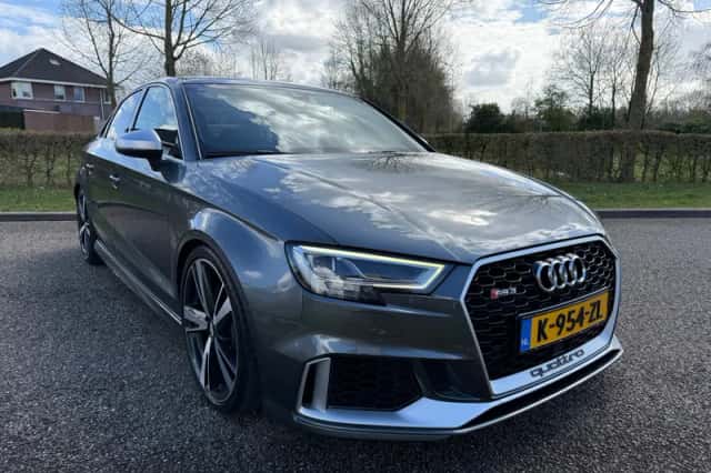 Audi A3 (2018) thumbnail 2