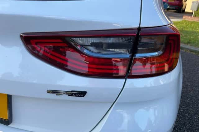 Kia Ceed (2020) thumbnail 5