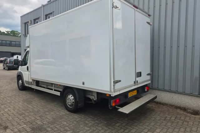 Peugeot Boxer (2012) thumbnail 3