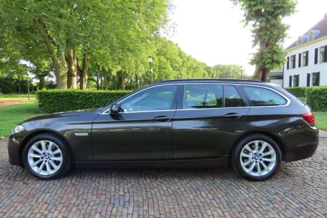 BMW 5-Serie (2016) thumbnail 3