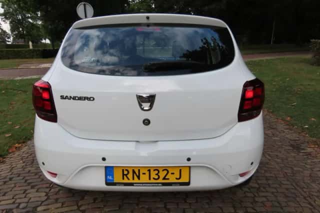 Dacia Sandero (2027) thumbnail 5