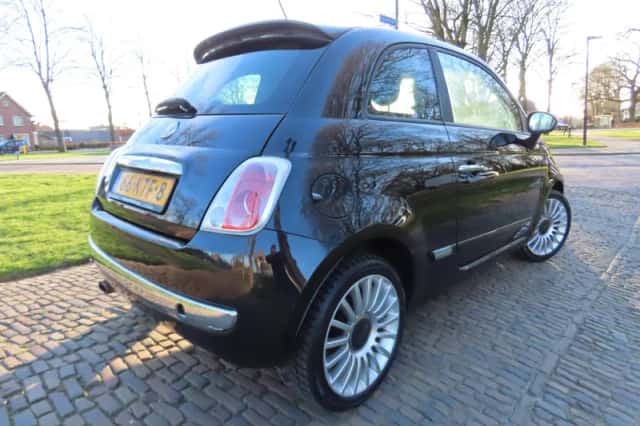 Fiat 500 (2010) thumbnail 4