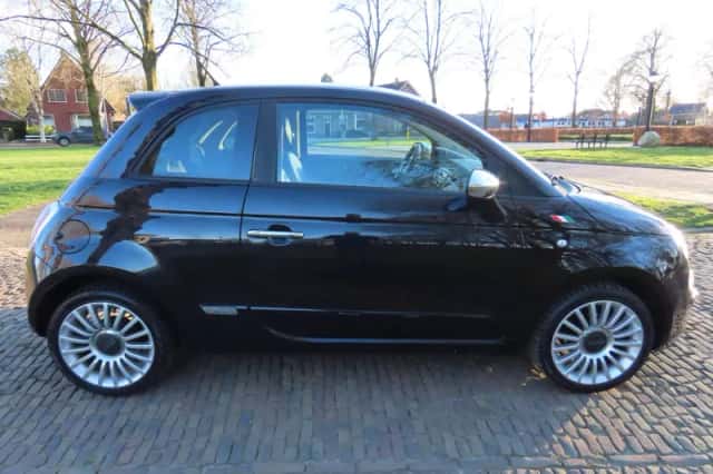 Fiat 500 (2010) thumbnail 5