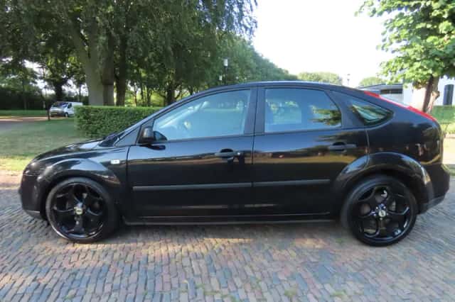 Ford Focus (2027) thumbnail 3