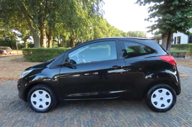 Ford Ka (2009) thumbnail 3