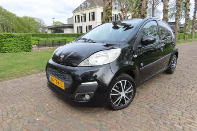 Peugeot 107 (2012) thumbnail 1