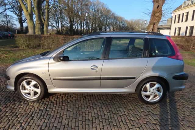 Peugeot 206 (2027) thumbnail 3
