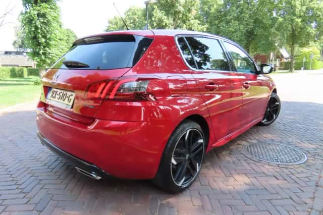 Peugeot 308 (2018) thumbnail 5