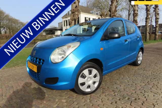 Suzuki Alto (2010) thumbnail 2
