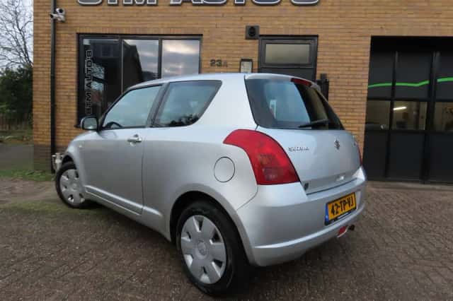 Suzuki Swift (2026) thumbnail 3