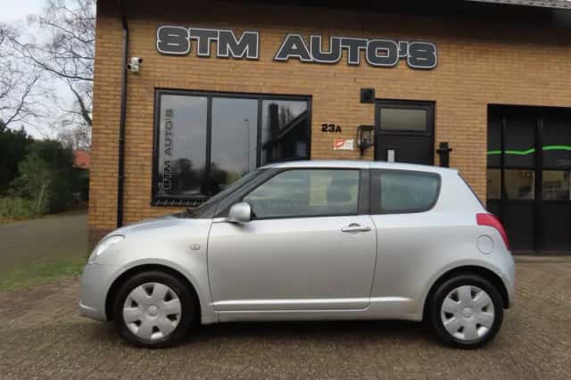 Suzuki Swift (2026) thumbnail 4