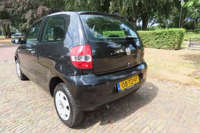 Volkswagen Fox (2007) thumbnail 5