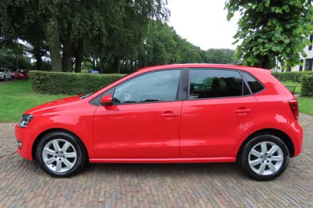 Volkswagen Polo (2011) thumbnail 3