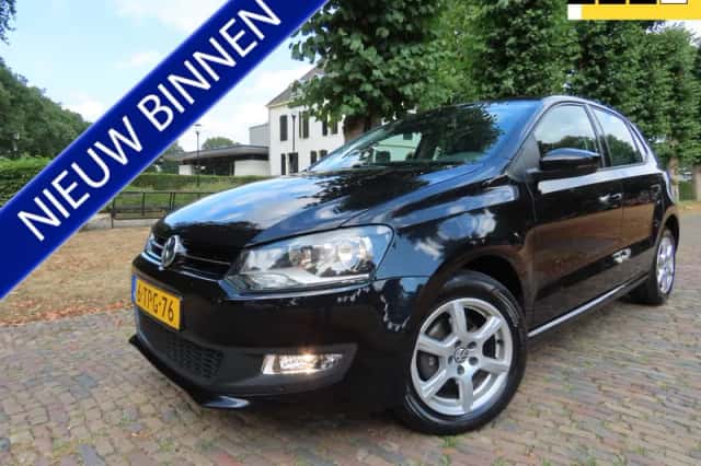 Volkswagen Polo (2014) thumbnail 2