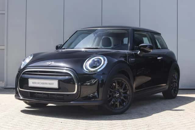 MINI Hatchback (2022) thumbnail 1