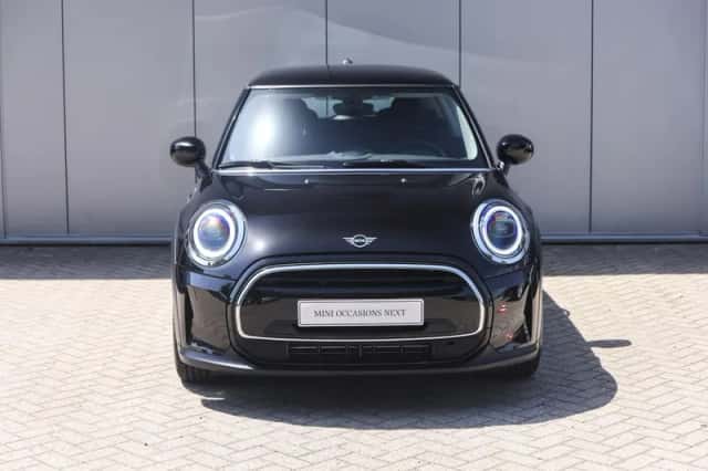 MINI Hatchback (2022) thumbnail 5
